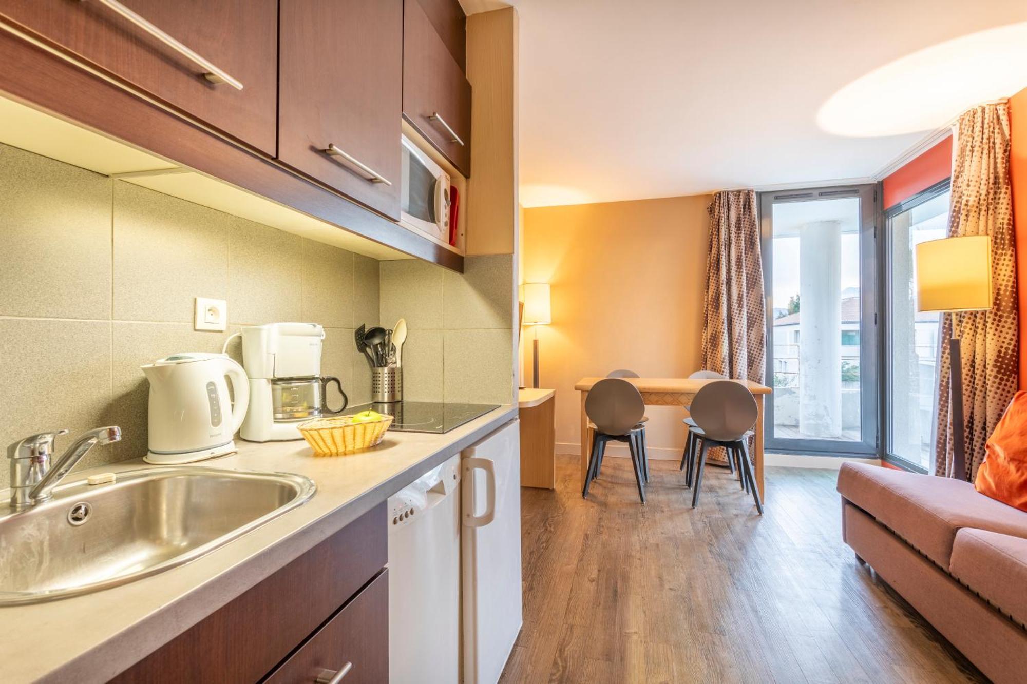 Comfort Aparthotel Marseille Prado Екстер'єр фото