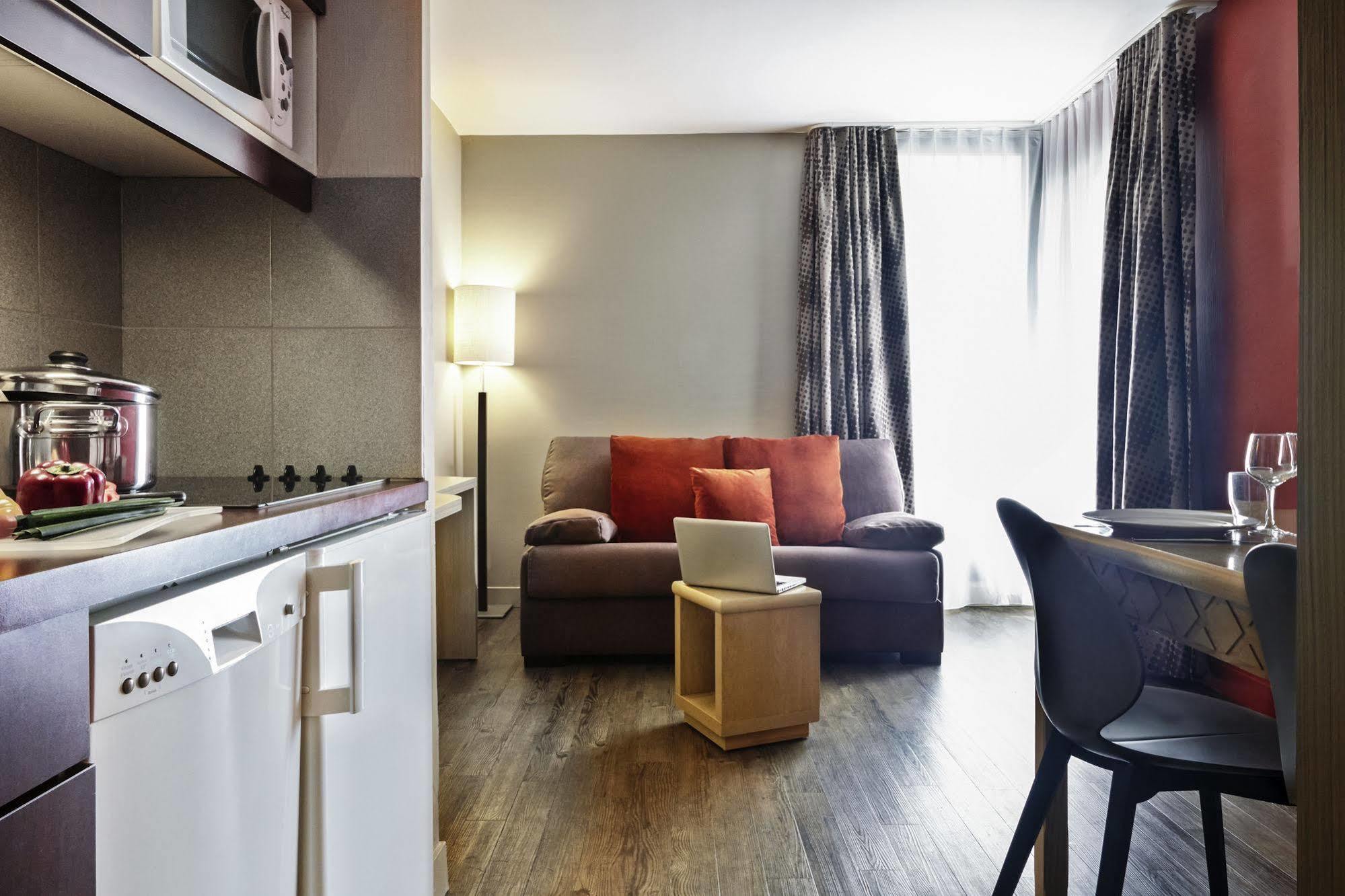 Comfort Aparthotel Marseille Prado Екстер'єр фото